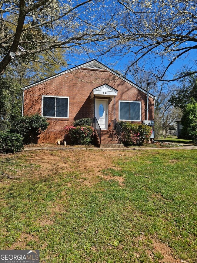 Building Photo - 521 Meriwether St