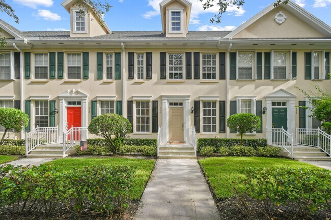 Photo - 354 Jacaranda Dr