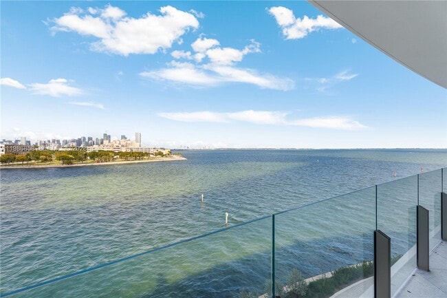 Photo - 5 Grove Isle Dr Unit L502