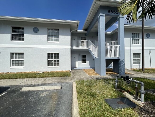 Photo - 8555 Bernwood Cove Loop Unidad #105 Rental