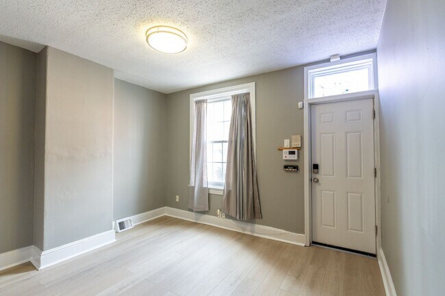 Photo - Charming 2 bedroom