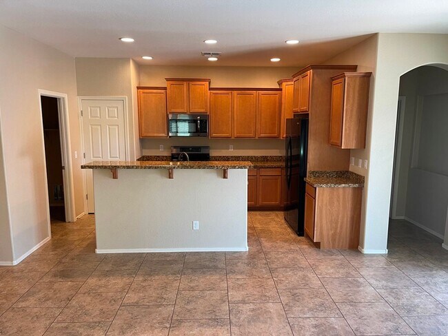 Photo - 16551 N 180th Dr