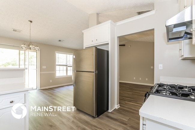 Photo - 125 Waters Edge Dr