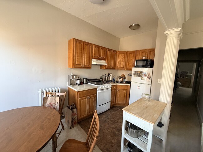 Photo - 105 Longwood Ave