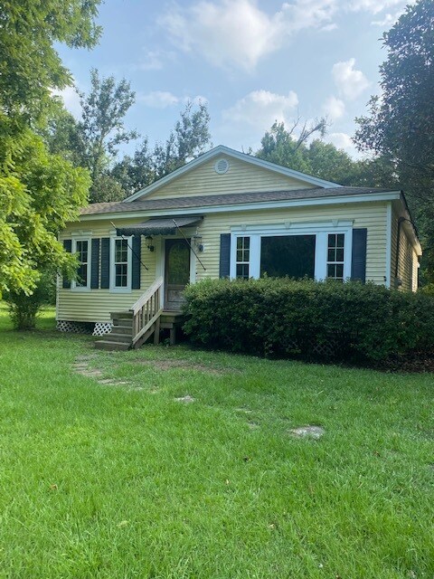 Photo - 477 Cadeville Cutoff Rd House