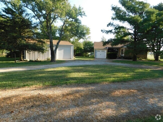Building Photo - Hard to Find Rural Property North of Towan... Rental