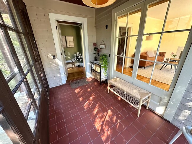 Photo - 608 Ackerman Ave