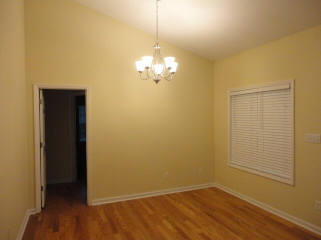 Photo - 507 Devereaux Ln