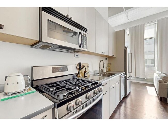 Photo - 700 N Washington Ave Unit 617