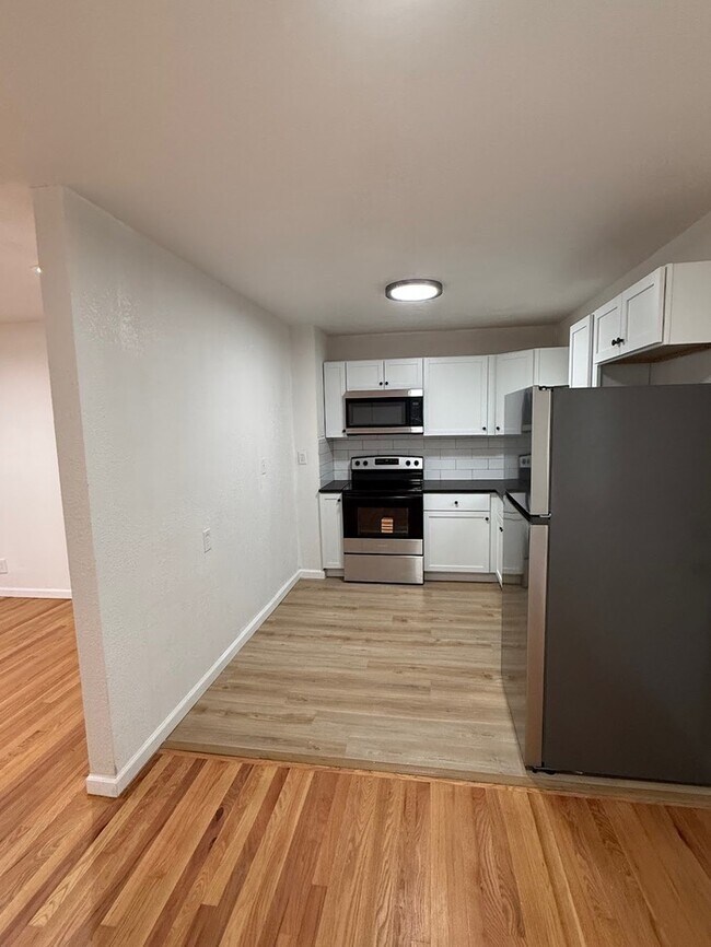 Photo - Newly remodeled 3 bedrooms and 2 full baths home located in Independence, MO