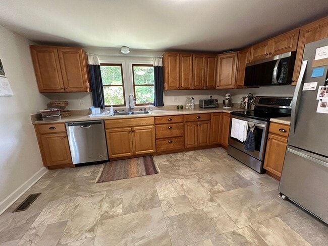 Photo - 156 Thomas Hill Rd