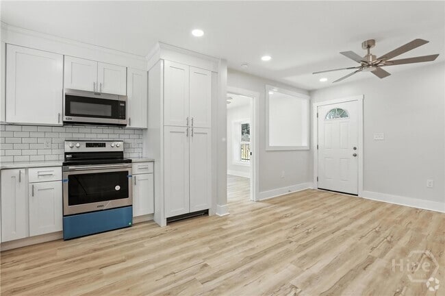 Building Photo - 1110 E Duffy St Rental