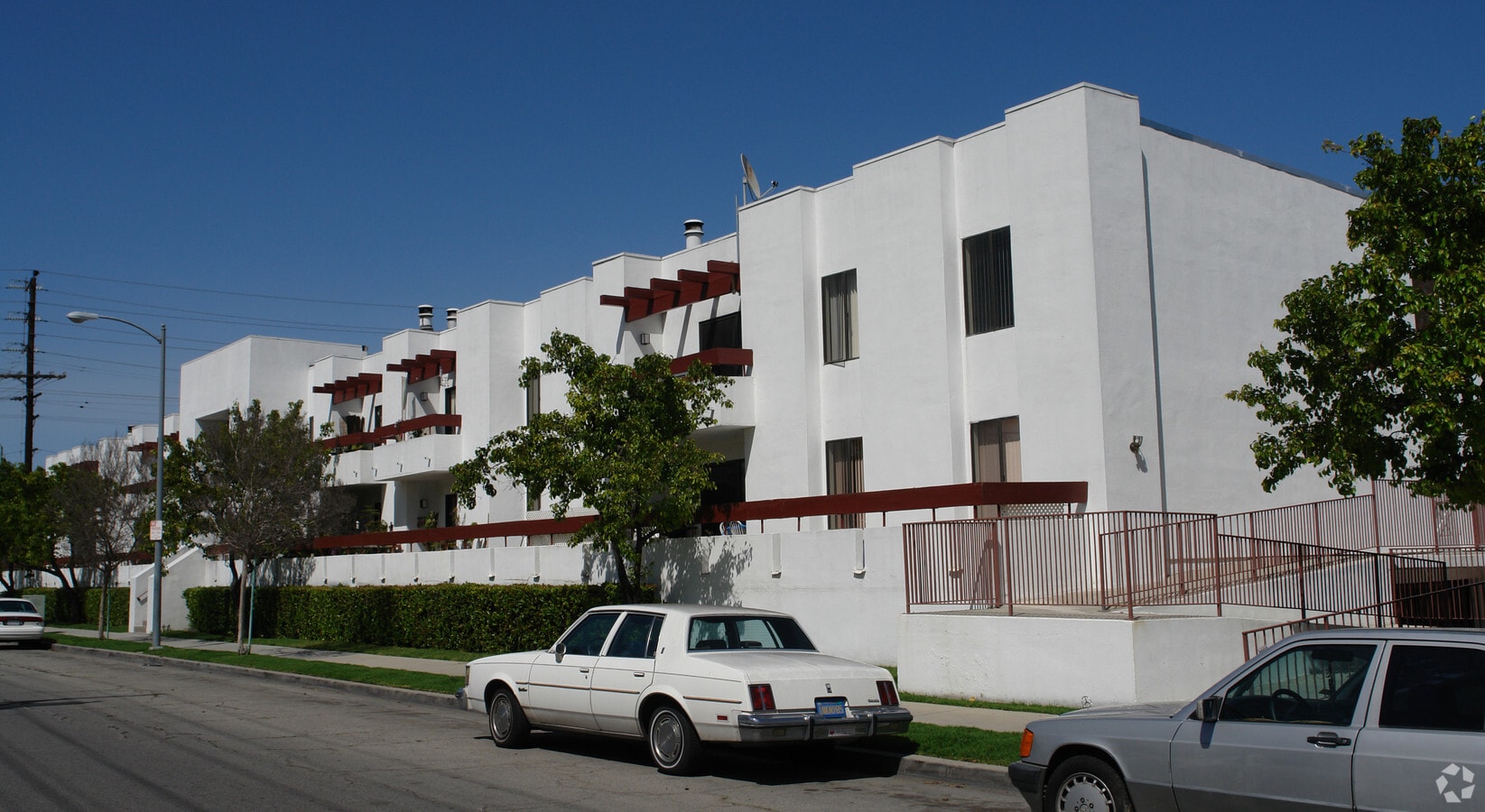 Photo - 6750 Glade Ave