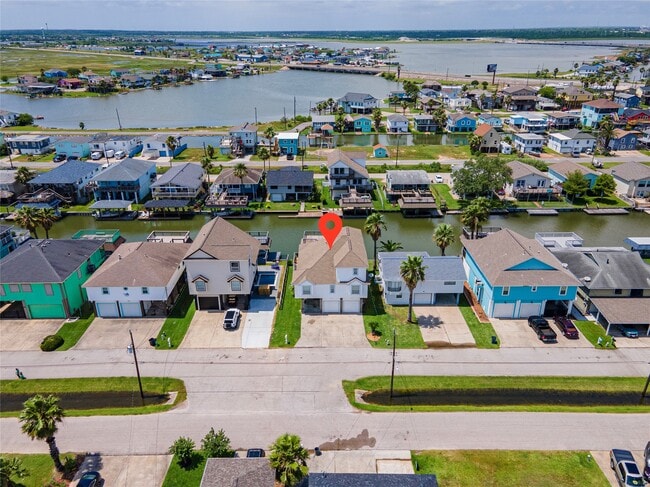 Photo - 70 Tarpon St