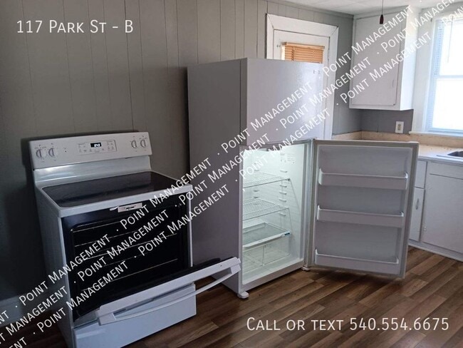Photo - 117 Park St Unit B