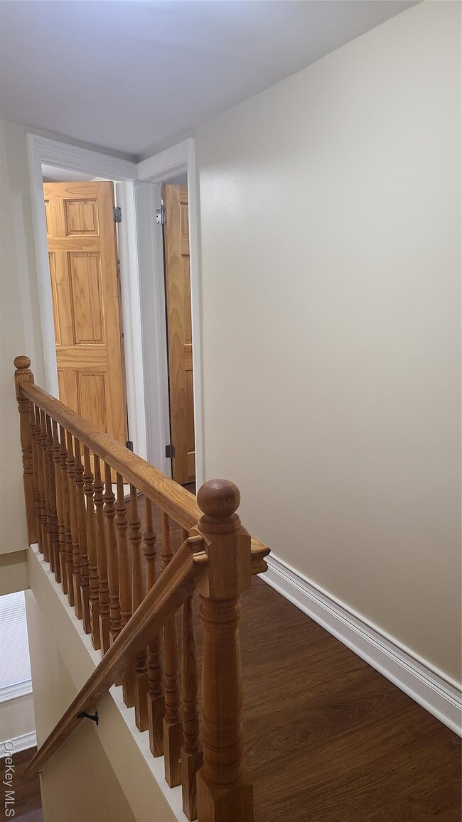 Photo - 92-16 218th Pl