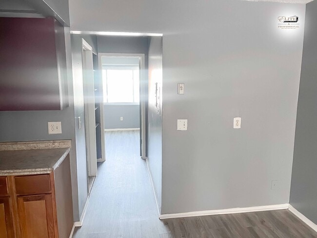 Stanley Manor Apartments