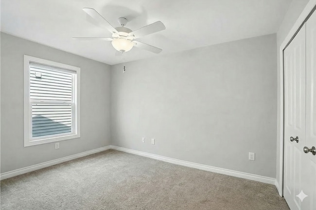 Photo - 2116 Sunrise Crk Dr