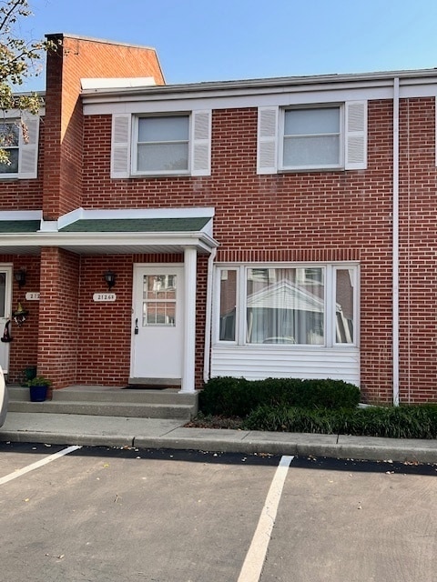Photo - 2126 Rugen Rd Townhome