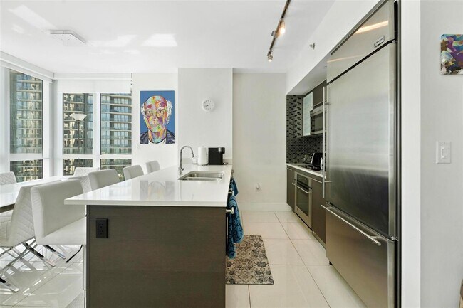 Photo - 55 SE 6th St Unit 3102