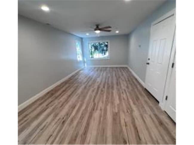 Photo - 910 N Oliver Ave Unit 1