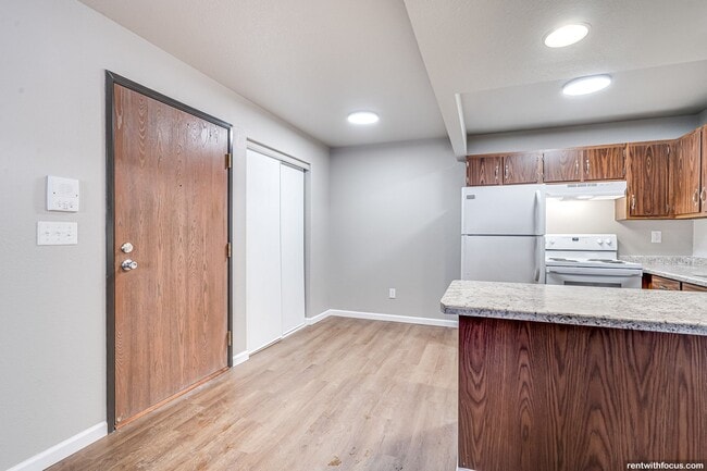 Photo - Stonecreek Apartments