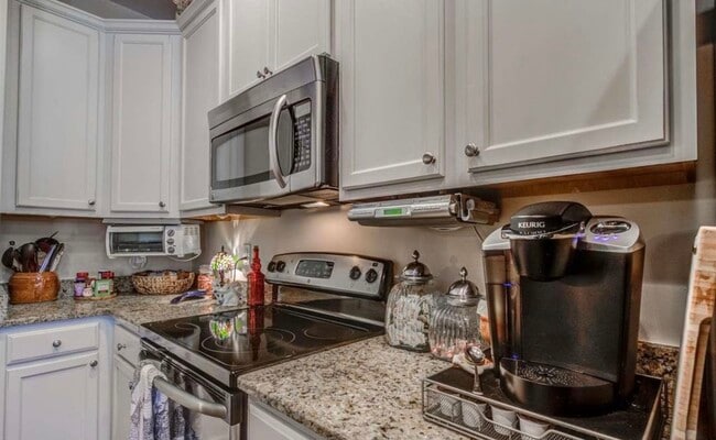 Photo - 14326 Foxcroft Rd
