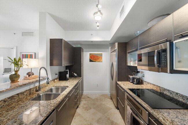 Photo - 550 Okeechobee Blvd Unit 1407