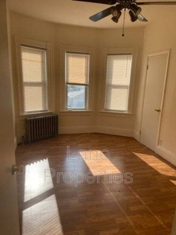 Photo - 63 Worcester St