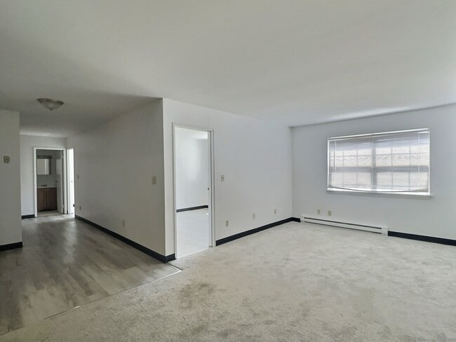 Photo - 360 Palisade Ave Unit A10