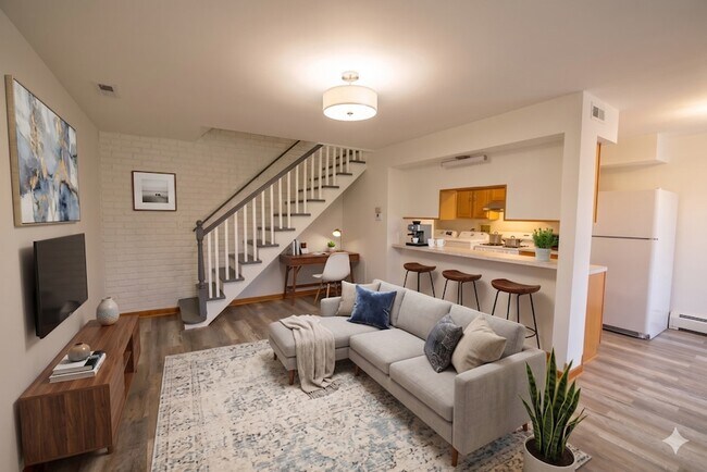 Photo - 1483 Cornell Ct