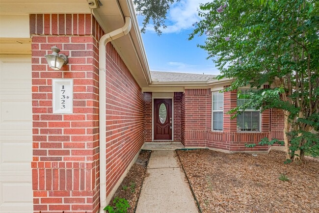 Photo - 17323 Thicket Hollow Ln