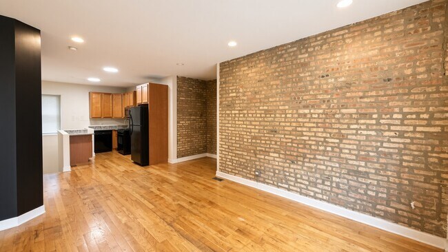 4605 N Kimball Ave Unit 1N