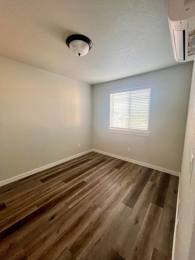 Photo - Medford/Central Point Area - 1 Bedroom / 1 Bath New Construction