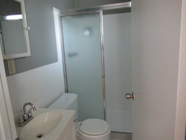 Photo - 4863 Vermilion Dr