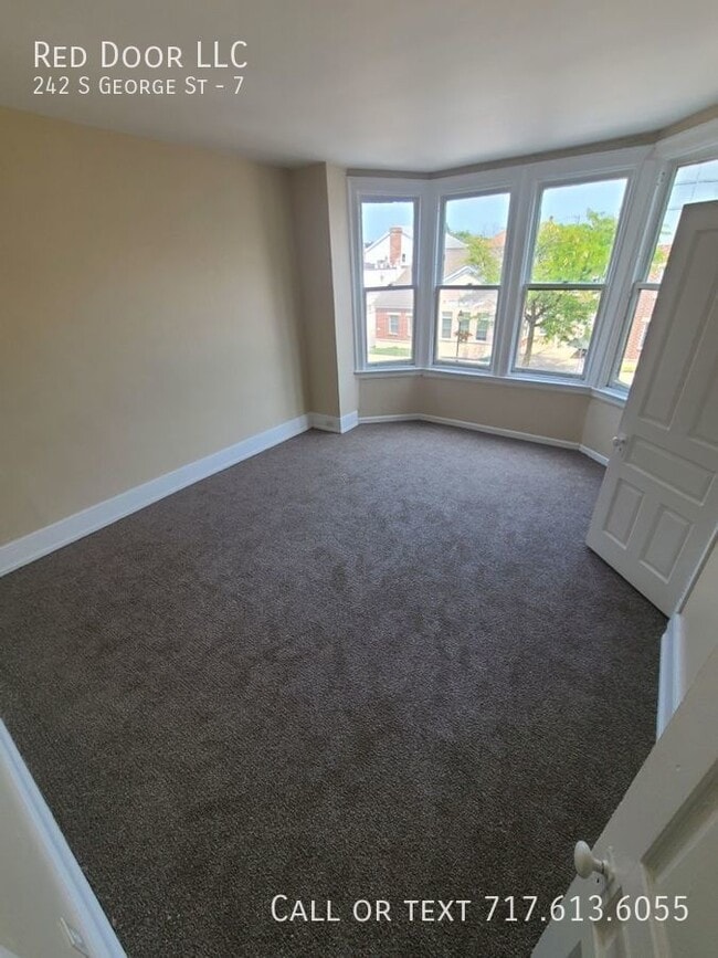 Photo - 242 S George St Unit 7