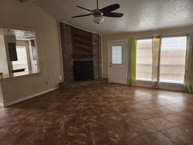 Photo - 715 Beechbend Dr