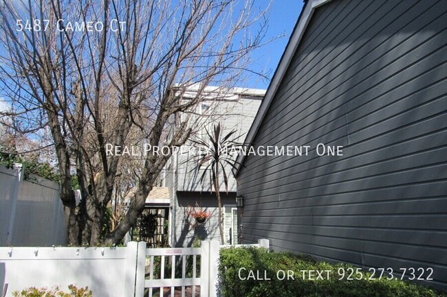 Photo - 5487 Cameo Ct