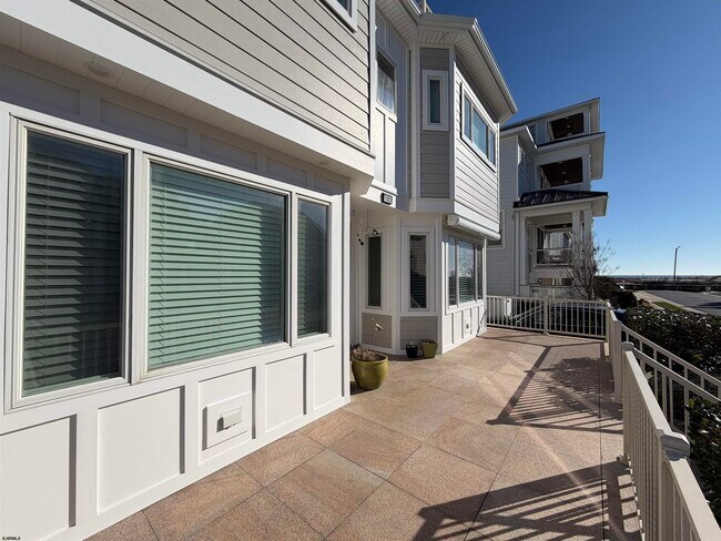 Photo - 103 S Andover Ave