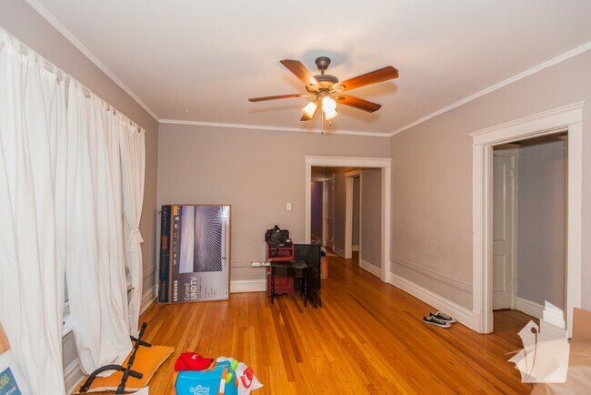 Photo - 2061 W Birchwood Ave Unidad 1