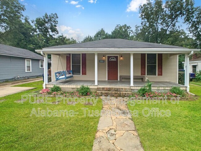 Photo - 2303 22nd St