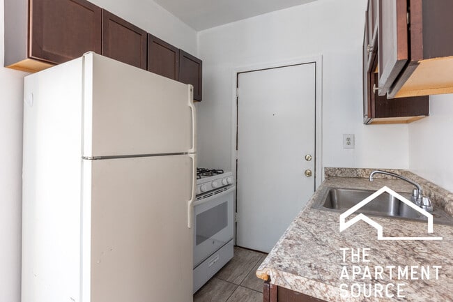 Building Photo - 929 W Sunnyside Ave Unit 1N Rental