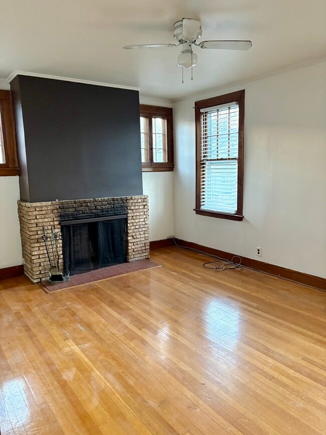 Photo - 180 Jerome Pl Unit 2