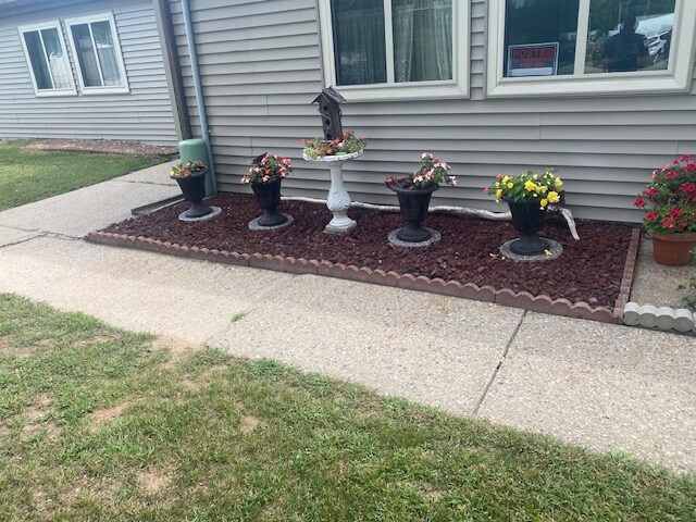 Photo - 140 S Sandcrest Ave