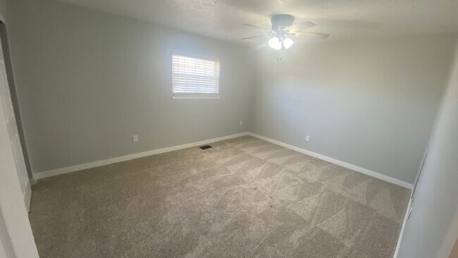 Photo - 3245 Summerhill Ln