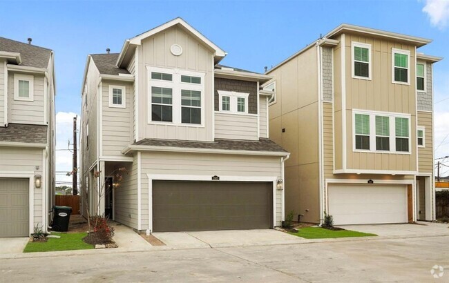 Building Photo - 1925 Huntly Chase Dr Rental