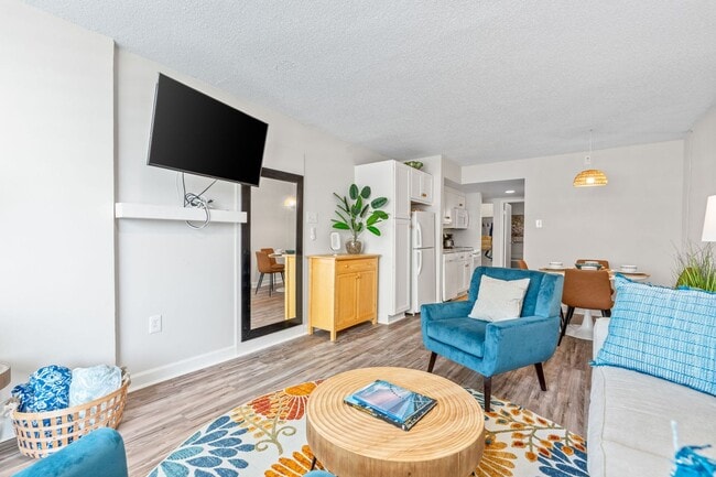 Photo - Winter Rental.  Fully furnished 1-bedroom,... Unit #529