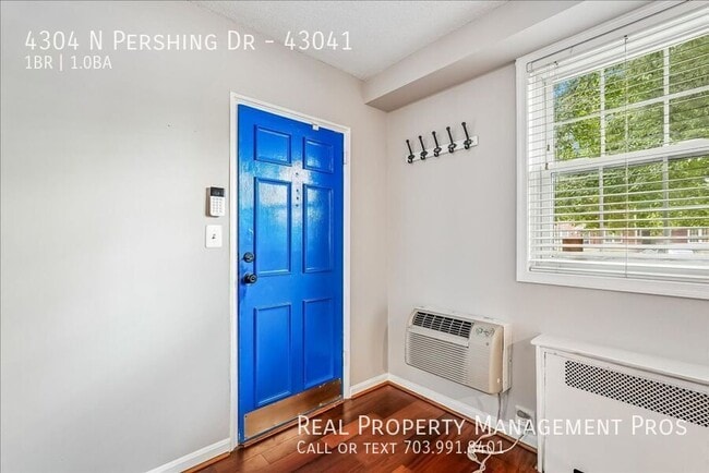 Photo - 4304 N Pershing Dr Unit 43041