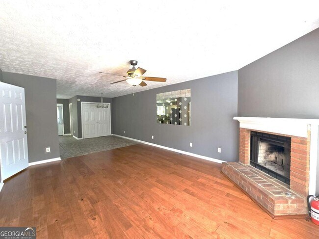 Photo - 117 Davis Mill Ct