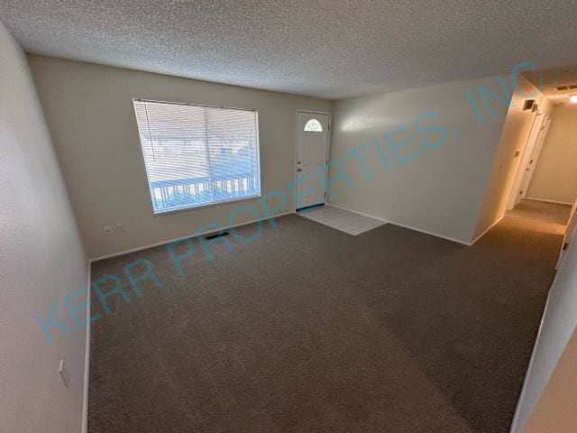 Photo - 2530 NE Hale Ave